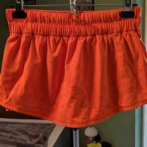 Lululemon running skirt Sz 6